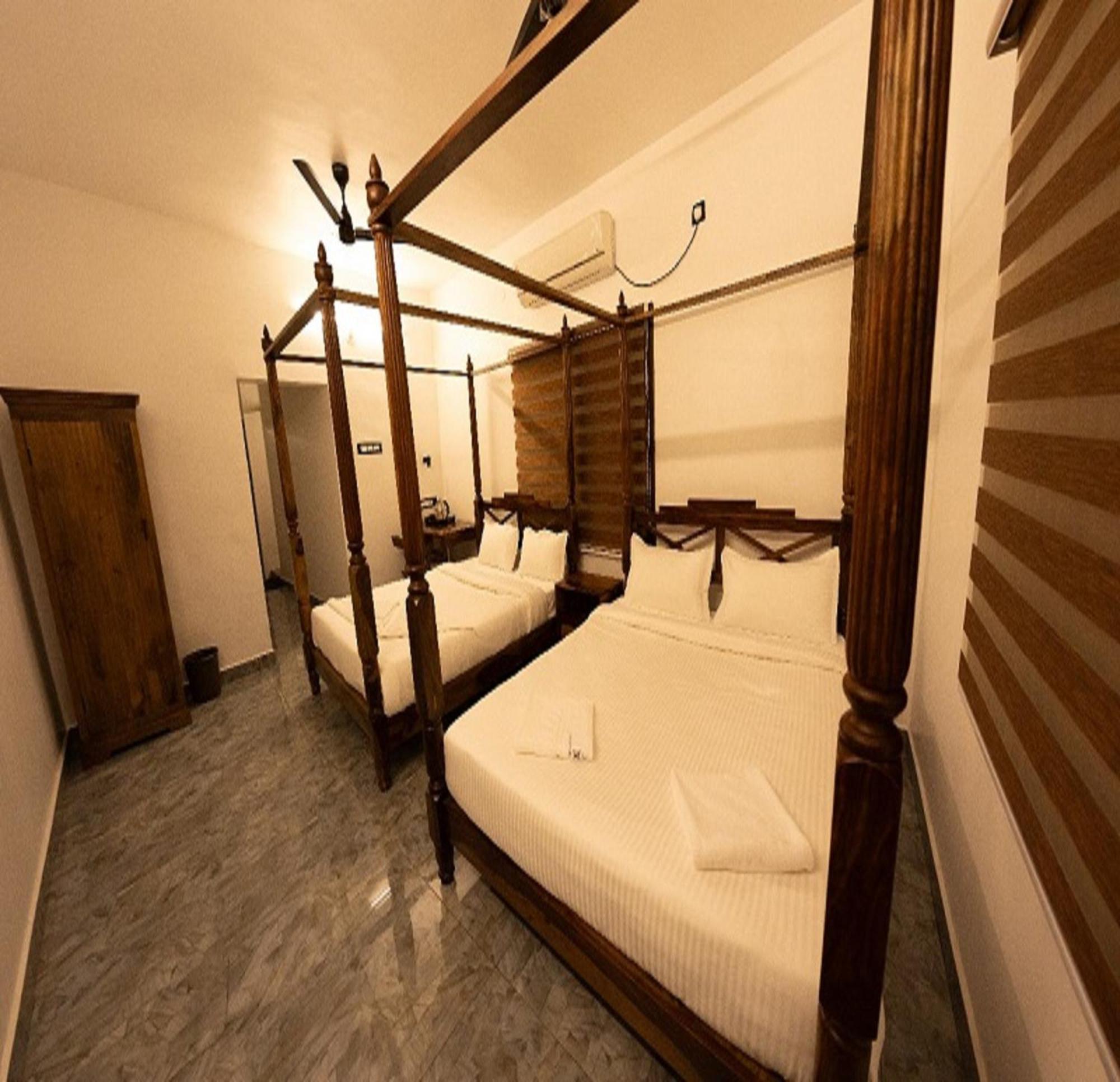Courtyard Castle Heritage Resort ปอนดิเชอรี ภายนอก รูปภาพ